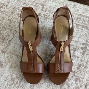 Michael Kors Tan Leather Sandals with Gold Zipper
